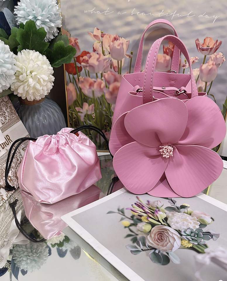 Petal Bloom statement bag detail view
