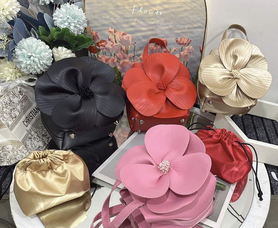 Petal Bloom statement bag alternate view
